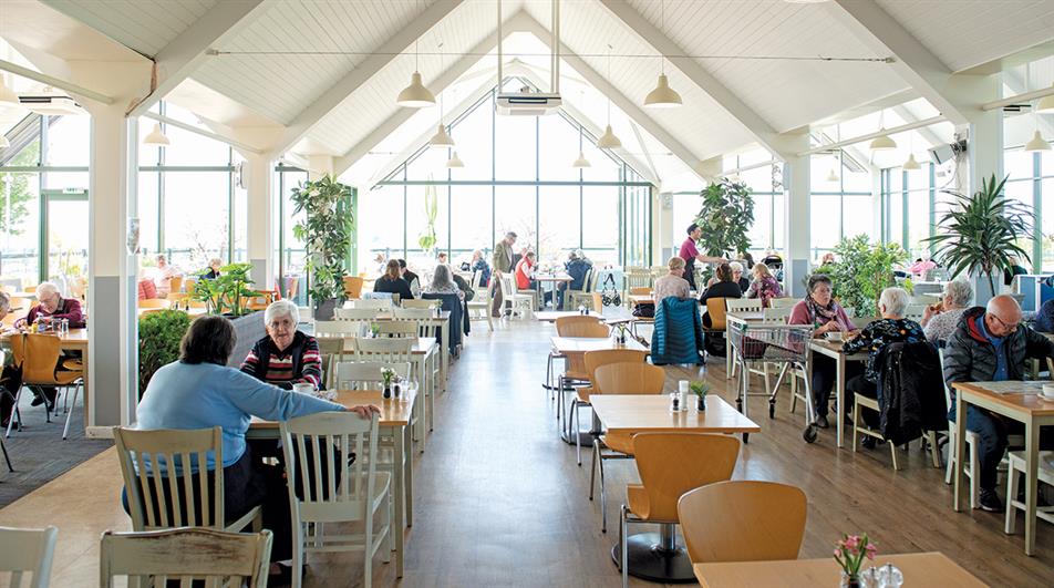 Highfield Garden World garden centre cafe
